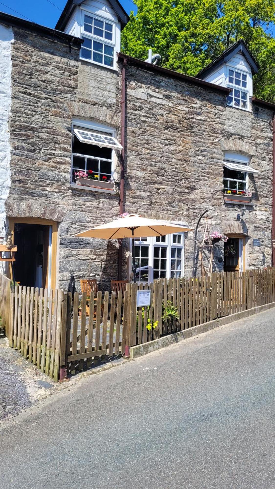 The Granary Corris On The Edge Of The Dyfi Forest Экстерьер фото